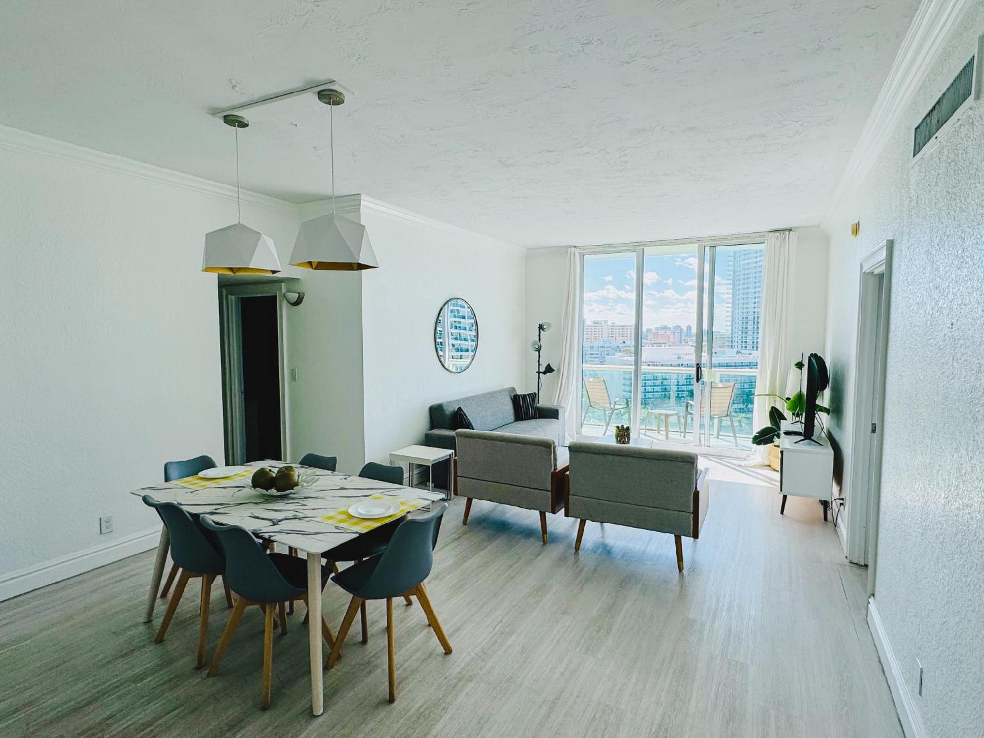 Miami Hollywood Great Two Bedroom Apartment With Channel View 006-22Bvic Eksteriør billede