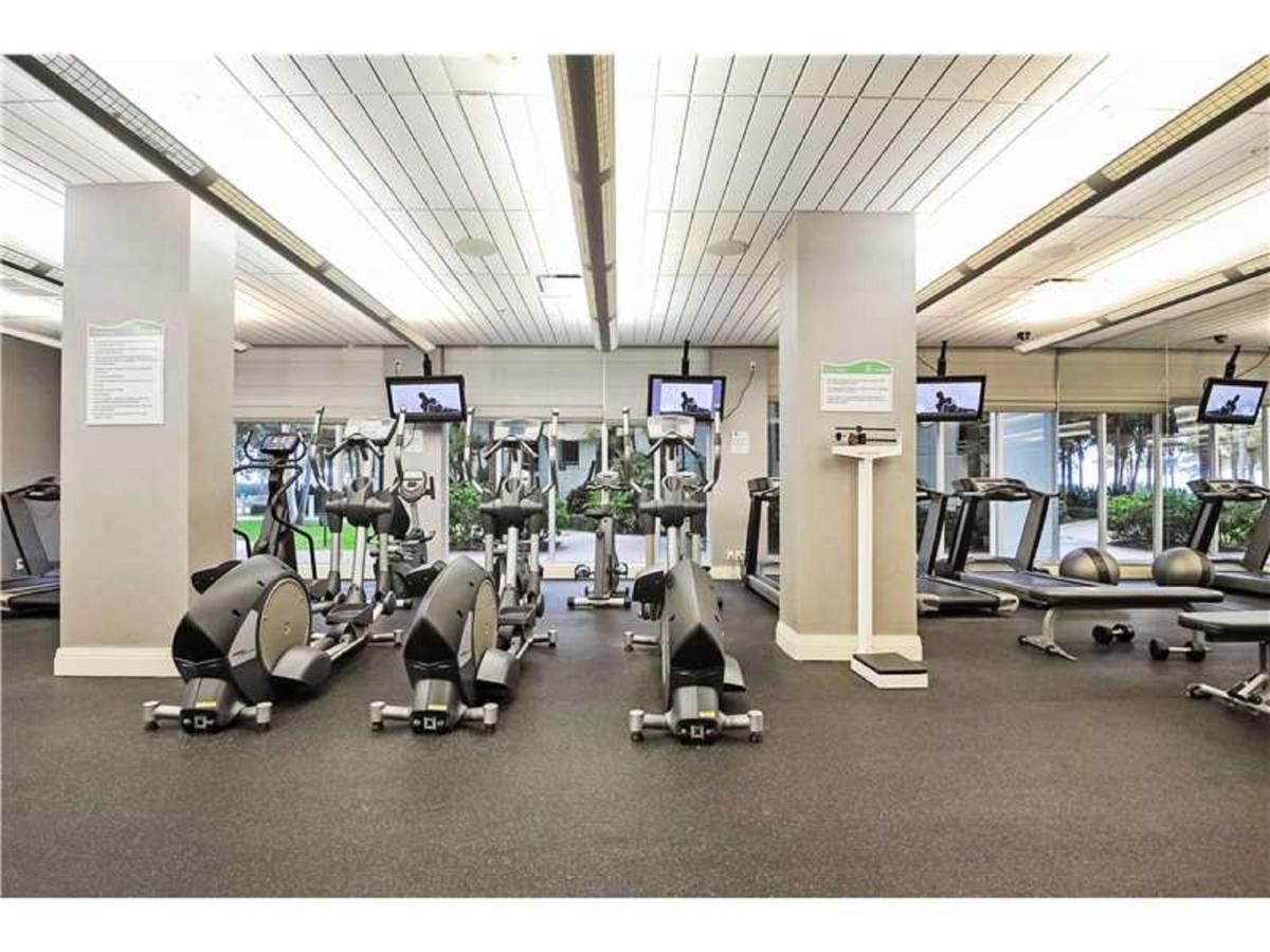 Miami Hollywood Great Two Bedroom Apartment With Channel View 006-22Bvic Eksteriør billede